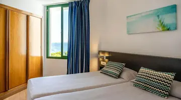 Apartamentos Globales Nova