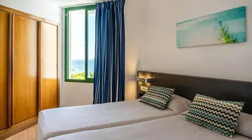 Apartamentos Globales Nova