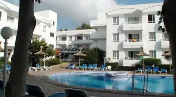 APARTAMENTOS HOBBY CLUB