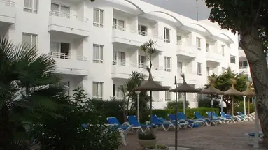 APARTAMENTOS HOBBY CLUB