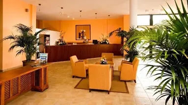 Apartamentos La Caleta