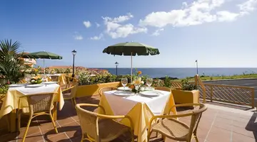 Apartamentos La Caleta