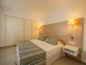 APARTAMENTOS LA SANTA MARIA