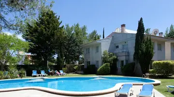 APARTAMENTOS LAS VELAS
