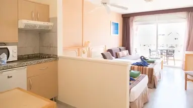Apartamentos Marola Park