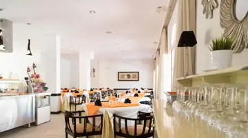 Apartamentos Marola Park