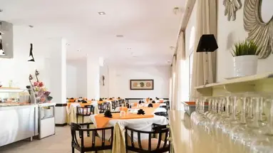 Apartamentos Marola Park