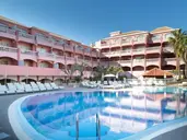 Apartamentos Marola Park