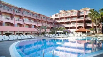 Apartamentos Marola Park