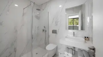 Apartamentos Monumental Plaza by Petit Hotels