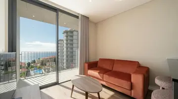 Apartamentos Monumental Plaza by Petit Hotels