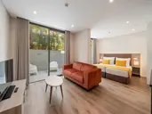 Apartamentos Monumental Plaza by Petit Hotels