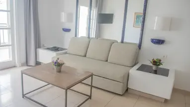 APARTAMENTOS PARQUE DEL SOL