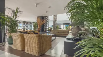 APARTAMENTOS PARQUE DEL SOL