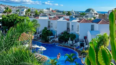 APARTAMENTOS PARQUE DEL SOL