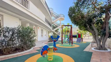 APARTAMENTOS PARQUE DEL SOL