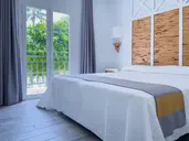 APARTAMENTOS PARQUE DEL SOL