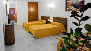 Apartamentos Piramides