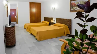 Apartamentos Piramides
