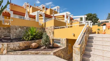 Apartamentos Punta Marina by LIVVO