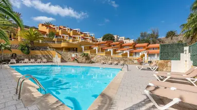 Apartamentos Punta Marina by LIVVO