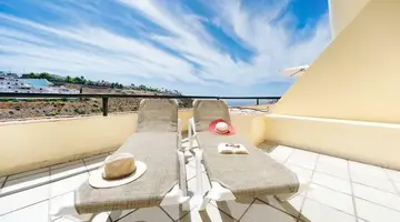 Apartamentos Roslara