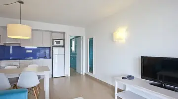 Apartamentos Seth Mestral y Llebeig
