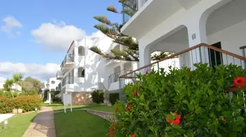 Apartamentos Seth Mestral y Llebeig