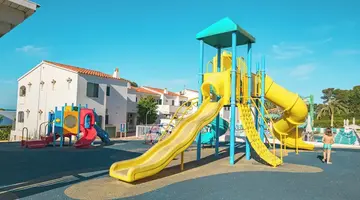 Apartamentos Seth Mestral y Llebeig