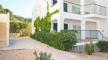 Apartamentos Seth Mestral y Llebeig