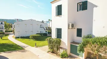 Apartamentos Seth Mestral y Llebeig