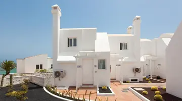 Apartamentos TAO Caleta Playa