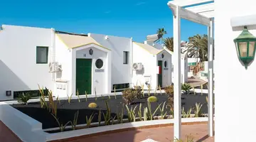 Apartamentos TAO Caleta Playa