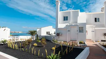 Apartamentos TAO Caleta Playa