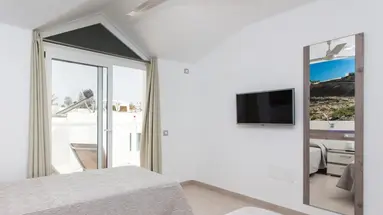 Apartamentos TAO Caleta Playa