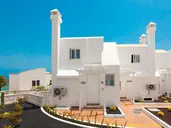 Apartamentos TAO Caleta Playa