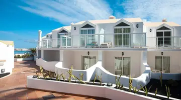 Apartamentos TAO Caleta Playa