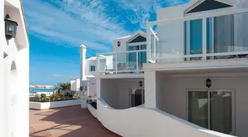 Apartamentos TAO Caleta Playa