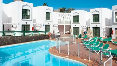 Apartamentos TAO Caleta Playa