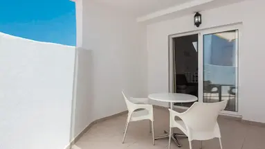 Apartamentos TAO Caleta Playa