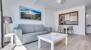Apartamentos Vigilia Park
