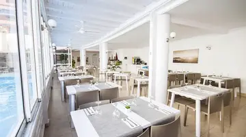 Apartamentos Vigilia Park