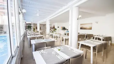 Apartamentos Vigilia Park