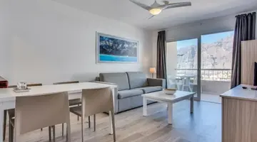 Apartamentos Vigilia Park