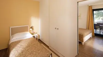 APARTAMENTY AMFORA PLAVA LAGUNA****