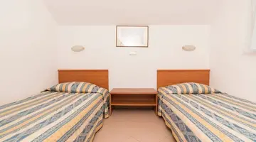 APARTAMENTY POLYNESIA PLAVA LAGUNA***