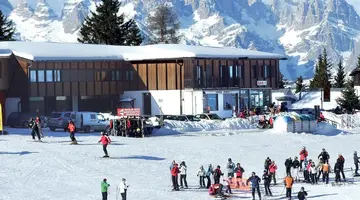 Apartamenty Prada Sport