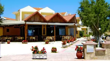 Apartamenty Sappho Beach