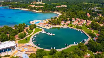 APARTAMENTY STELLA PLAVA LAGUNA***