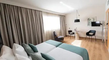 Aparthotel Atenea Barcelona